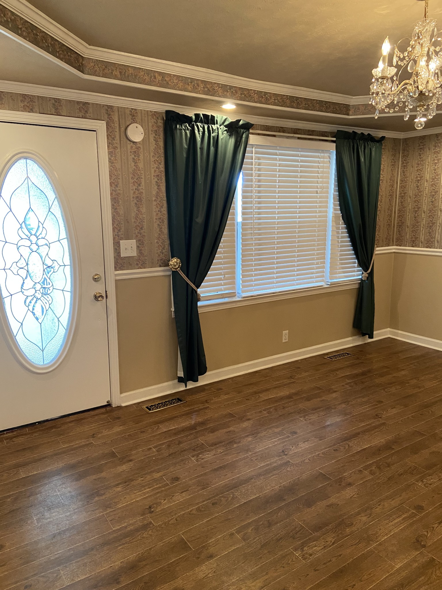 501 High Point Road Clarksville, TN 37042 - Photo 3 of 30 Gallery Image 3