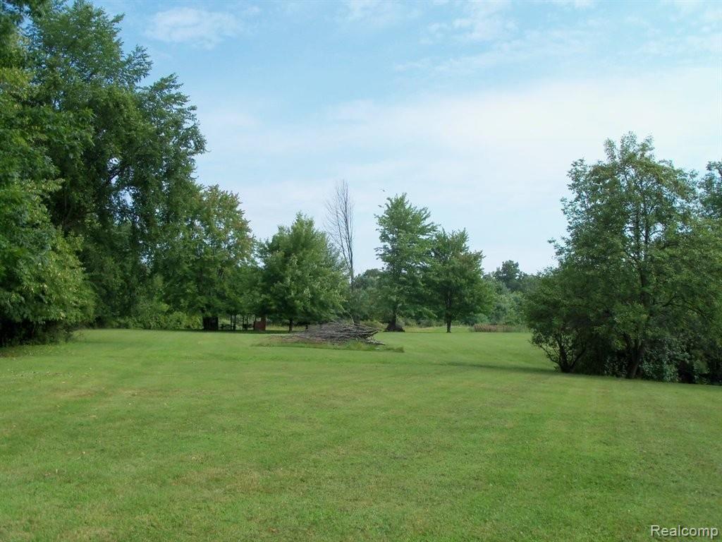 2420 Werner Road Columbus, MI 48063 - Photo 26 of 29 100_2604.JPG