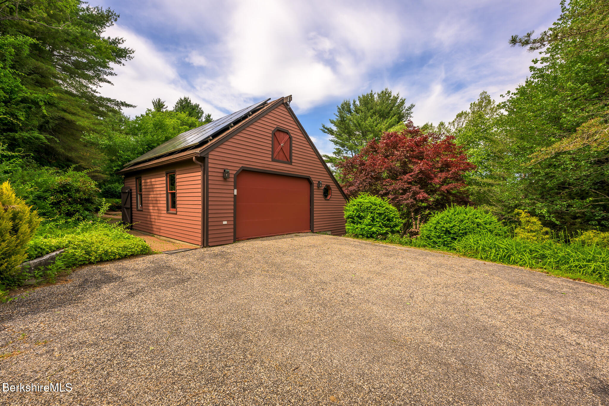 6 Manitauk Heights Stockbridge, MA 01262 - Photo 6 of 49 upper garage