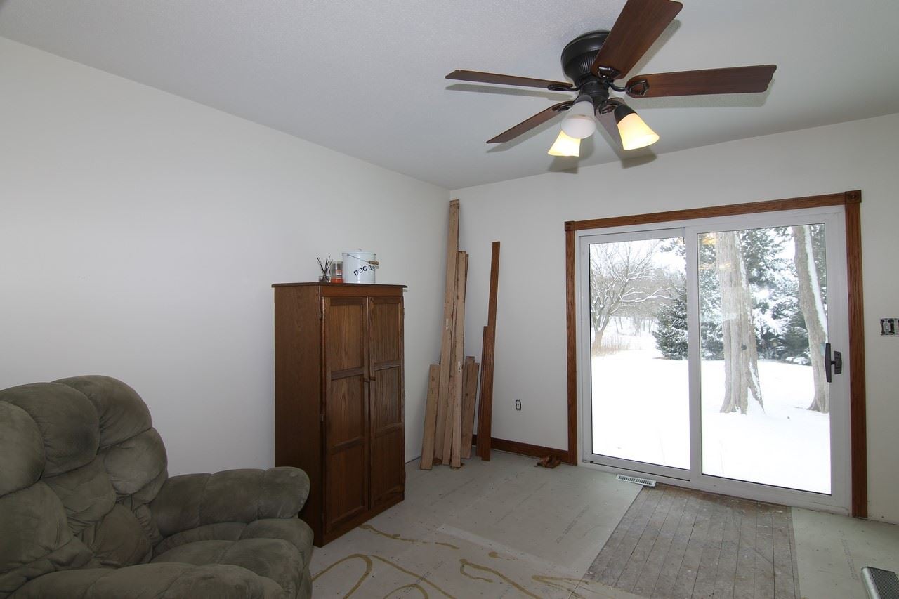 3463 540th Street Southwest Riverside, IA 52327 - Photo 17 of 57 Gallery Image 17
