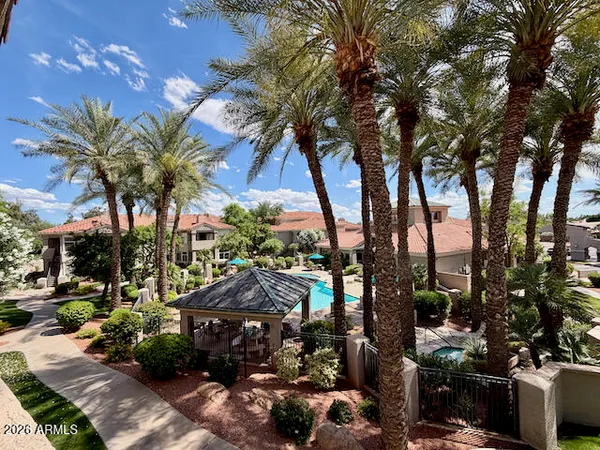 $295,000 | 3830 East Lakewood Parkway East, Unit 2117, Phoenix, AZ 85048