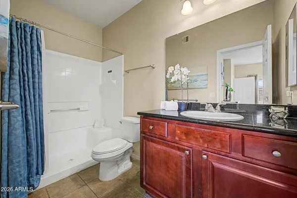 $295,000 | 3830 East Lakewood Parkway East, Unit 2117, Phoenix, AZ 85048