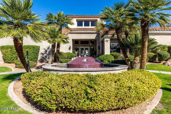 $295,000 | 3830 East Lakewood Parkway East, Unit 2117, Phoenix, AZ 85048