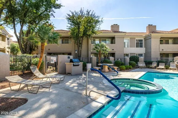 $295,000 | 3830 East Lakewood Parkway East, Unit 2117, Phoenix, AZ 85048