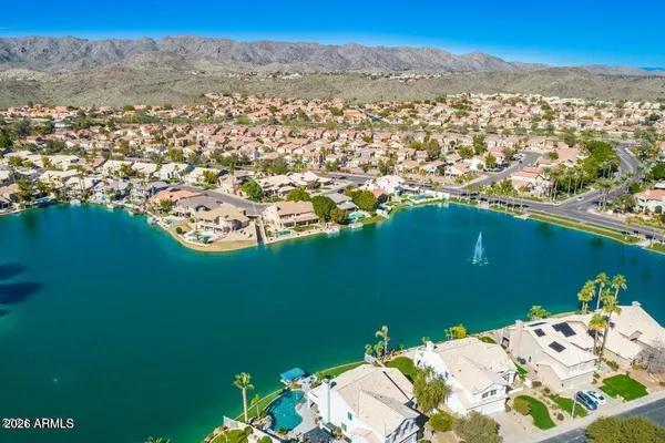 $295,000 | 3830 East Lakewood Parkway East, Unit 2117, Phoenix, AZ 85048