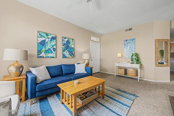 $295,000 | 3830 East Lakewood Parkway East, Unit 2117, Phoenix, AZ 85048