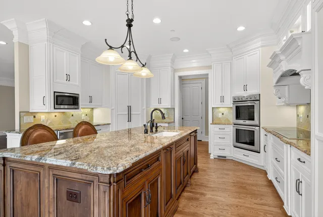 $3,300,000 | 214 Bluegrass Drive, Hendersonville, TN 37075