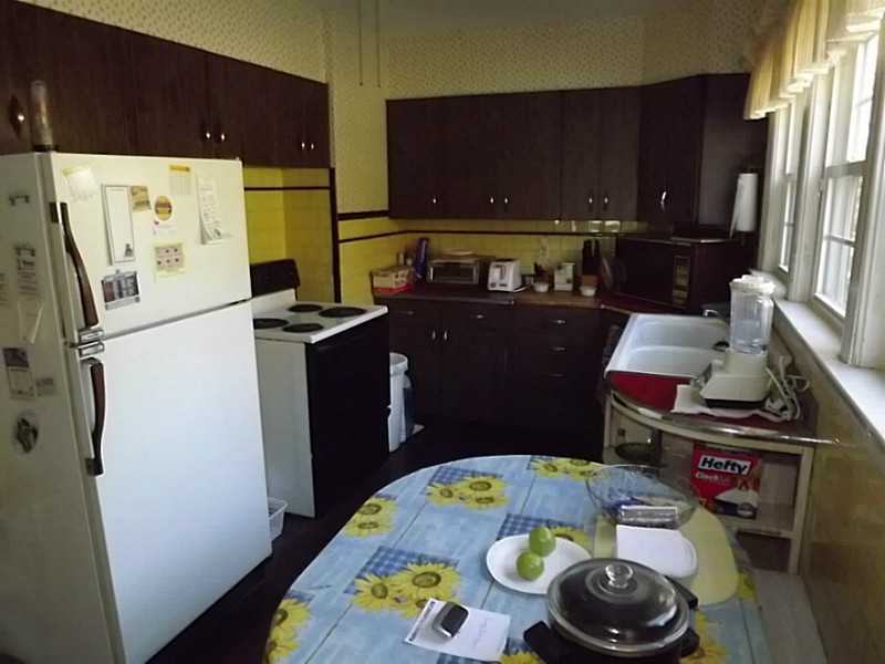 159 Old Great Road North Smithfield, RI 02896 - Photo 3 of 25 Kitchen.