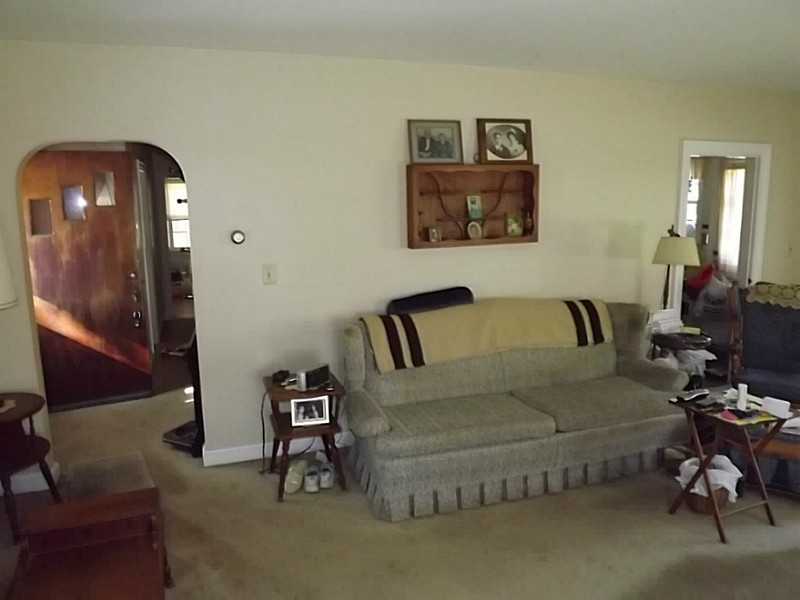 159 Old Great Road North Smithfield, RI 02896 - Photo 6 of 25 Living Room.