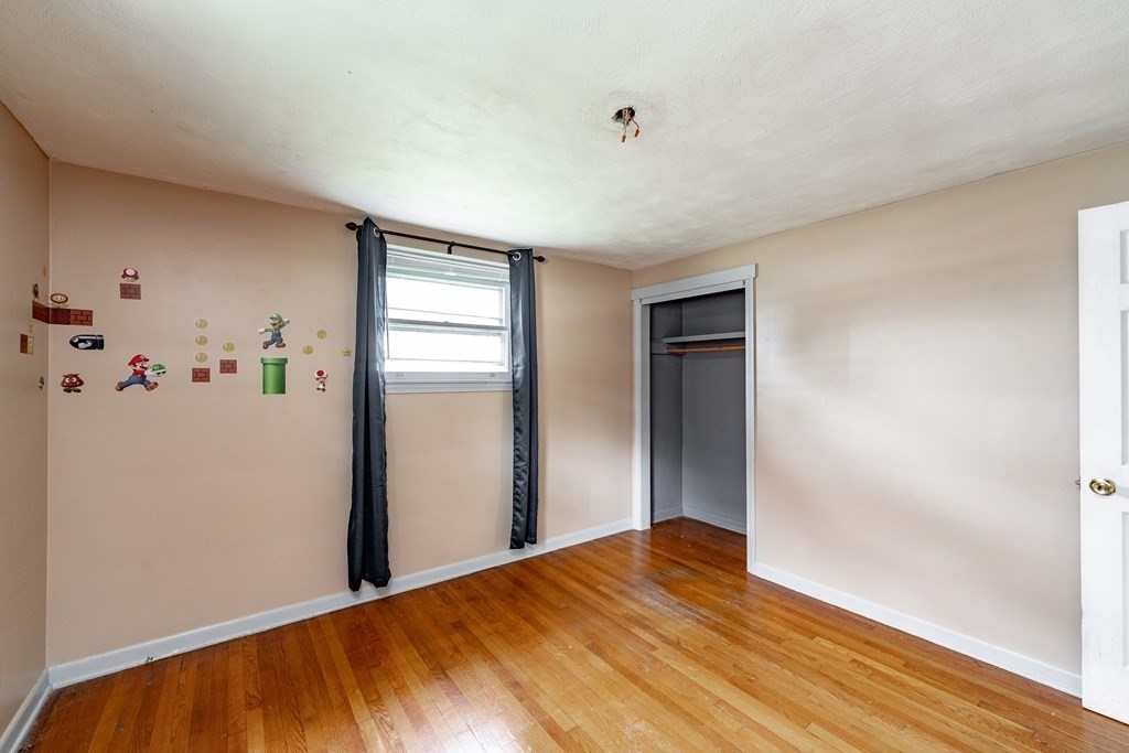 117 Louis Road Springfield, MA 01118 - Photo 13 of 30 Gallery Image 13
