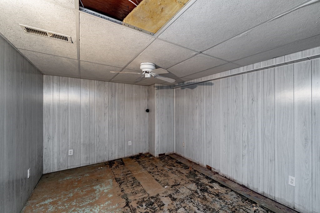 117 Louis Road Springfield, MA 01118 - Photo 25 of 30 Gallery Image 25