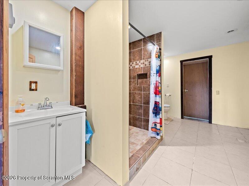 9892 Forest Lake Road Montrose, PA 18801 - Photo 22 of 35 Full Bathroom
