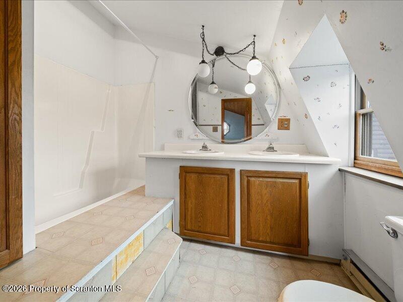 9892 Forest Lake Road Montrose, PA 18801 - Photo 29 of 35 Primary Bathroom