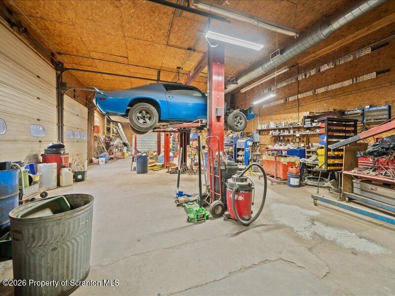 9892 Forest Lake Road Montrose, PA 18801 - Photo 5 of 35 Garage bays