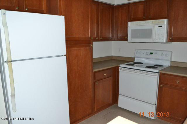 8550 Touchton Road, Unit 1432 Jacksonville, FL 32216 - Photo 5 of 12 5 Kitchen2