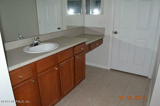 8550 Touchton Road, Unit 1432 Jacksonville, FL 32216 - Photo 9 of 12 9 Bath2