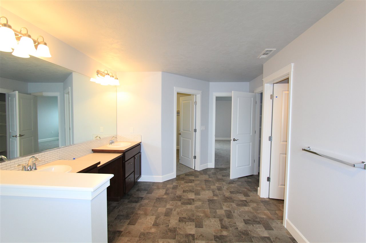 1408 South Hodges Road Spokane Valley, WA 99016 - Photo 7 of 19 Gallery Image 7