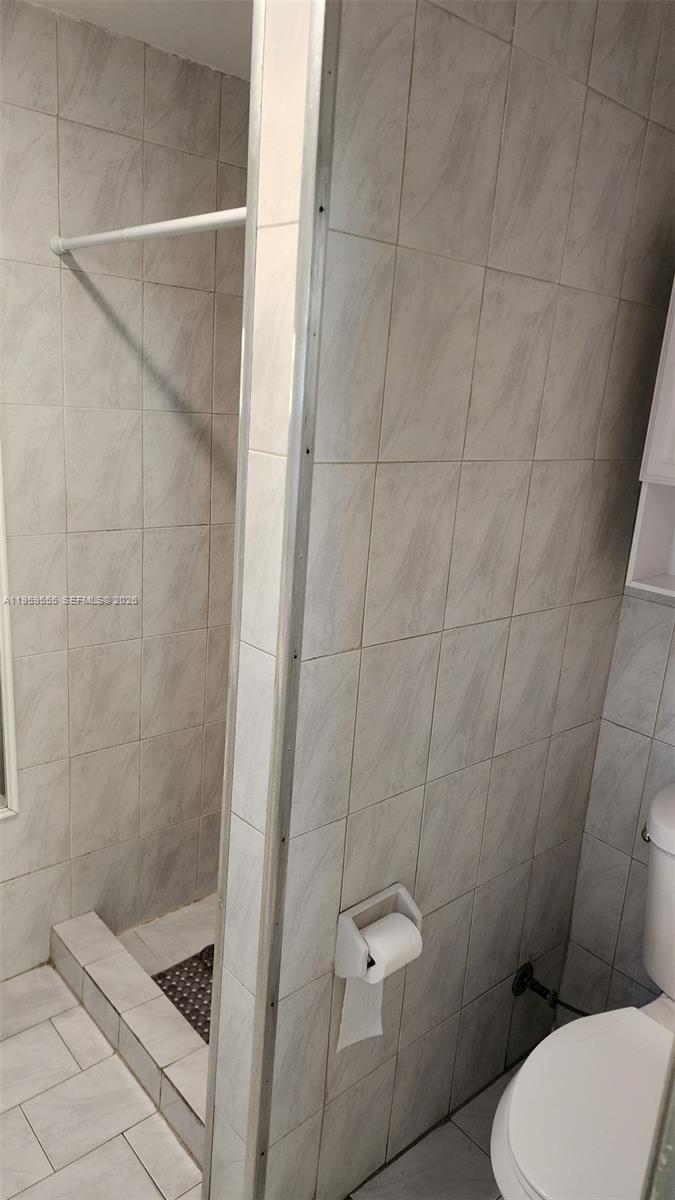 2272 Southwest 8th Street, Unit 5 Miami, FL 33135 - Photo 8 of 15