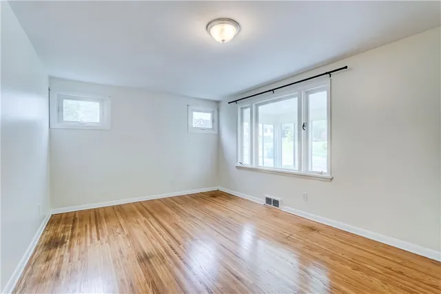 $1,995 | 159 Harwick Road, Irondequoit, NY 14609