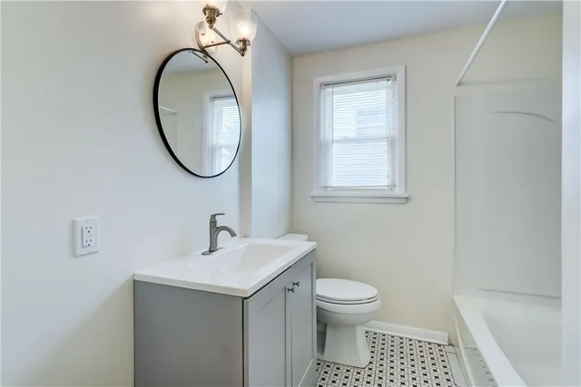 $1,995 | 159 Harwick Road, Irondequoit, NY 14609