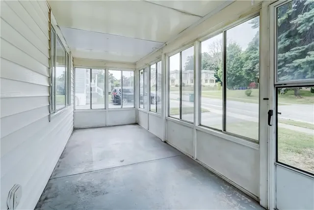 $1,995 | 159 Harwick Road, Irondequoit, NY 14609