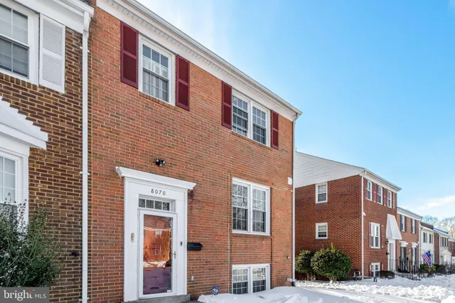$3,500 | 8070 Powderbrook Lane, Springfield, VA 22153