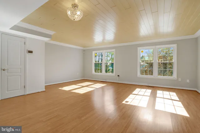 $3,500 | 8070 Powderbrook Lane, Springfield, VA 22153