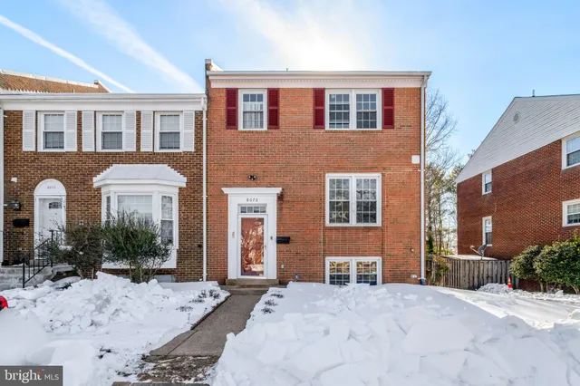 $3,500 | 8070 Powderbrook Lane, Springfield, VA 22153
