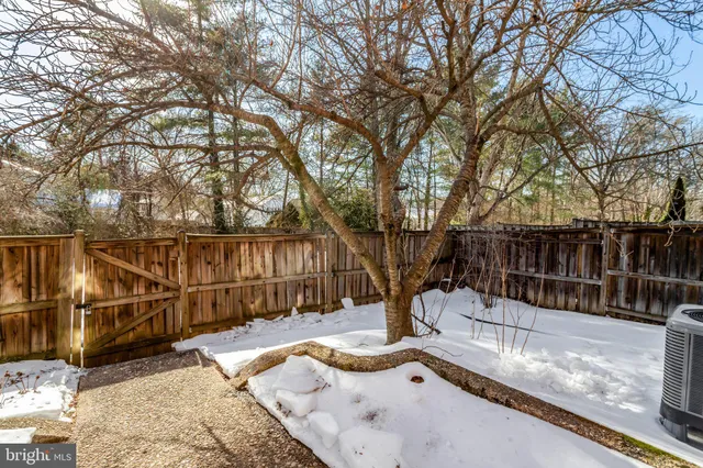 $3,500 | 8070 Powderbrook Lane, Springfield, VA 22153