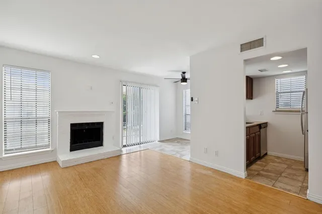 a view of empty room