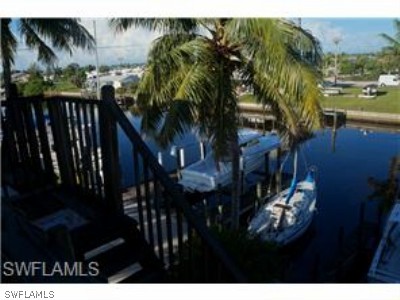 3241 Stringfellow Road St. James City, FL 33956 - Photo 6 of 7 a view of a balcony with a garden