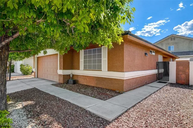 $1,840 | 7533 Wandering Street, Las Vegas, NV 89131