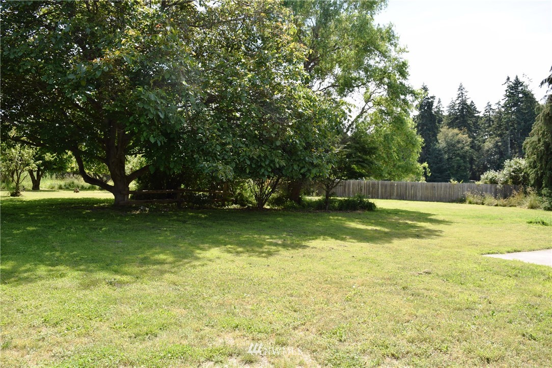1905 West Hendrickson Road Sequim, WA 98382 - Photo 16 of 20