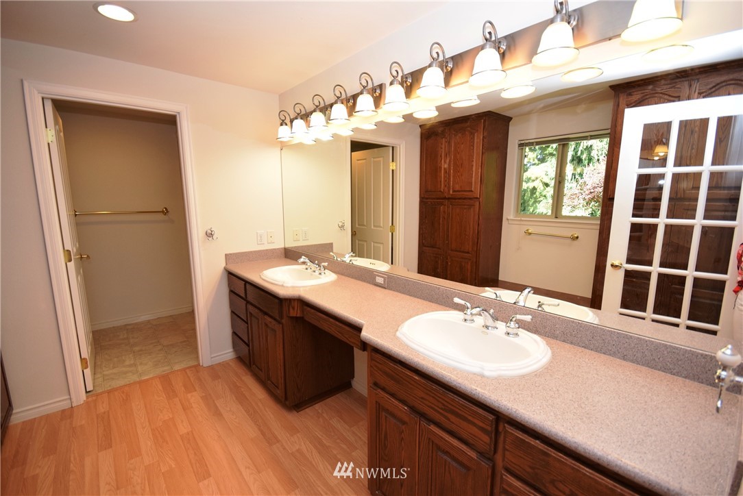 1905 West Hendrickson Road Sequim, WA 98382 - Photo 3 of 20