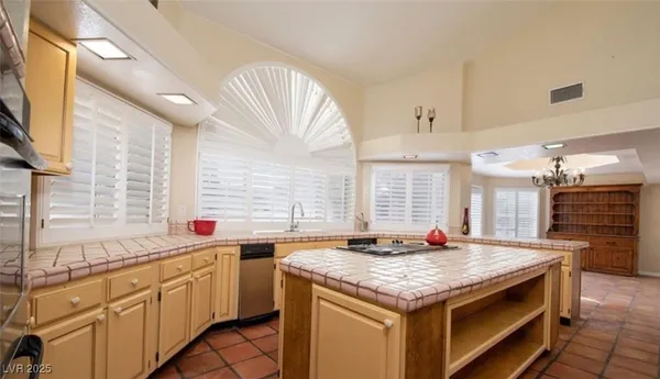 $4,995 | 3930 Placita Del Rico, Las Vegas, NV 89120