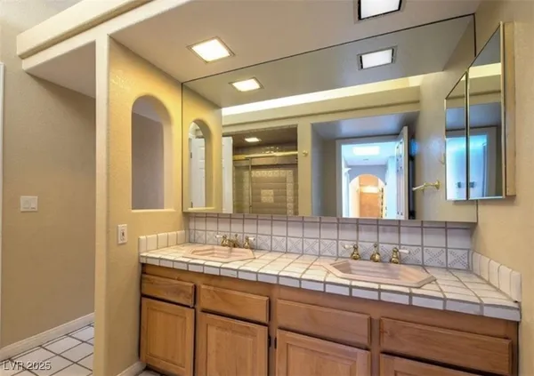 $4,995 | 3930 Placita Del Rico, Las Vegas, NV 89120