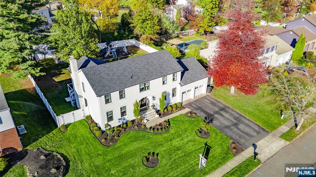 11 Robin Hood Way Wayne, NJ 07470 - Photo 3 of 36 an aerial view of a house with garden
