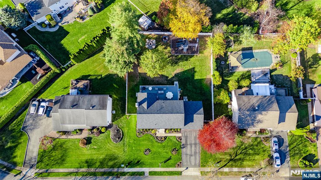 11 Robin Hood Way Wayne, NJ 07470 - Photo 35 of 36 an aerial view of multiple house