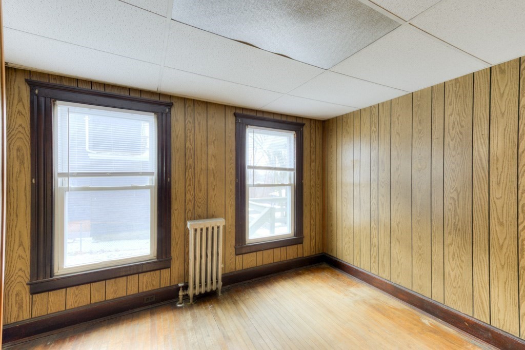 65 Paine Street Worcester, MA 01605 - Photo 27 of 36