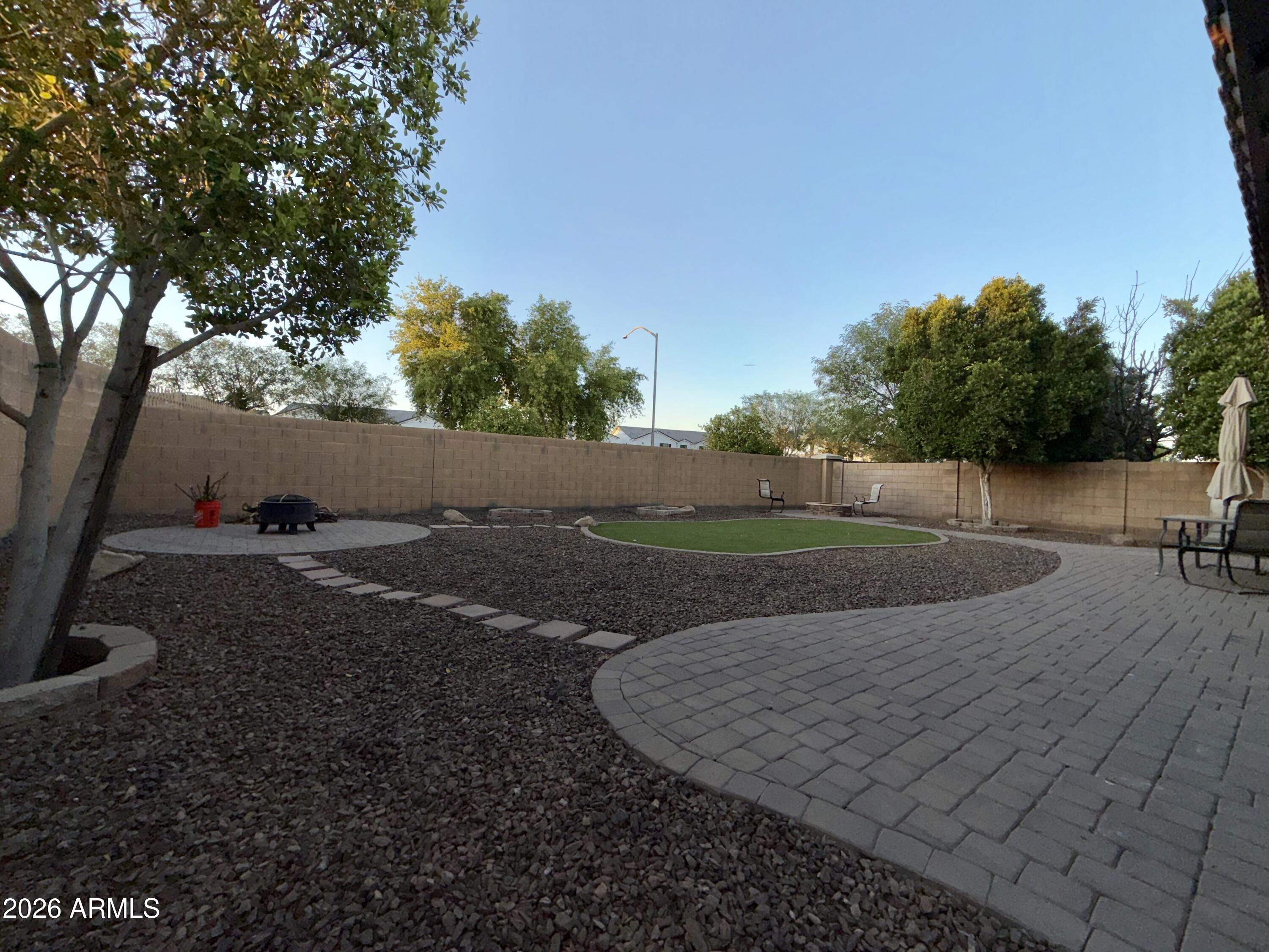 3230 East Rochelle Street Mesa, AZ 85213 - Photo 21 of 27 Patio