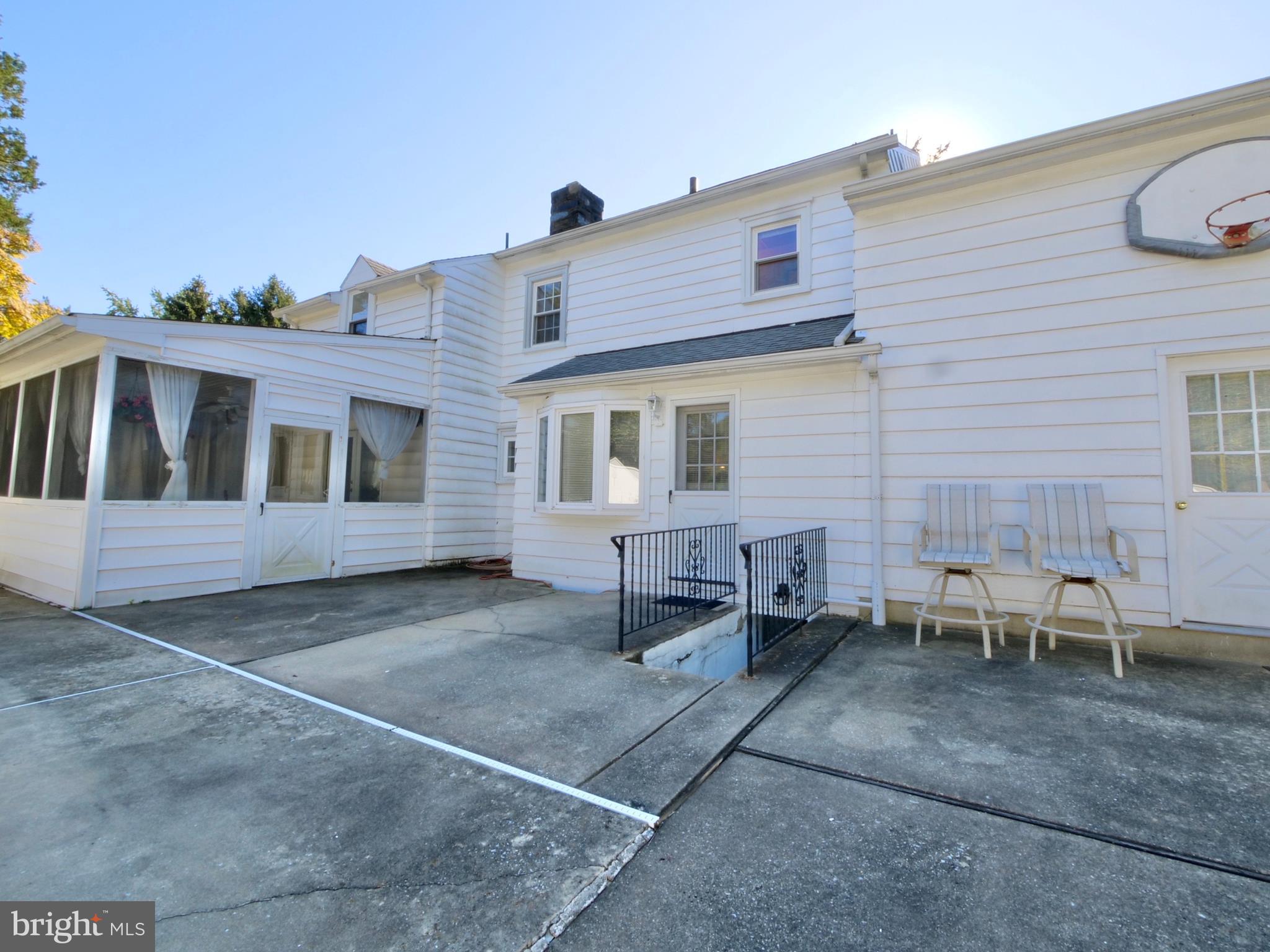 7 Arbor Lea Road Lansdowne, PA 19050 - Photo 28 of 32 REAR PATIO