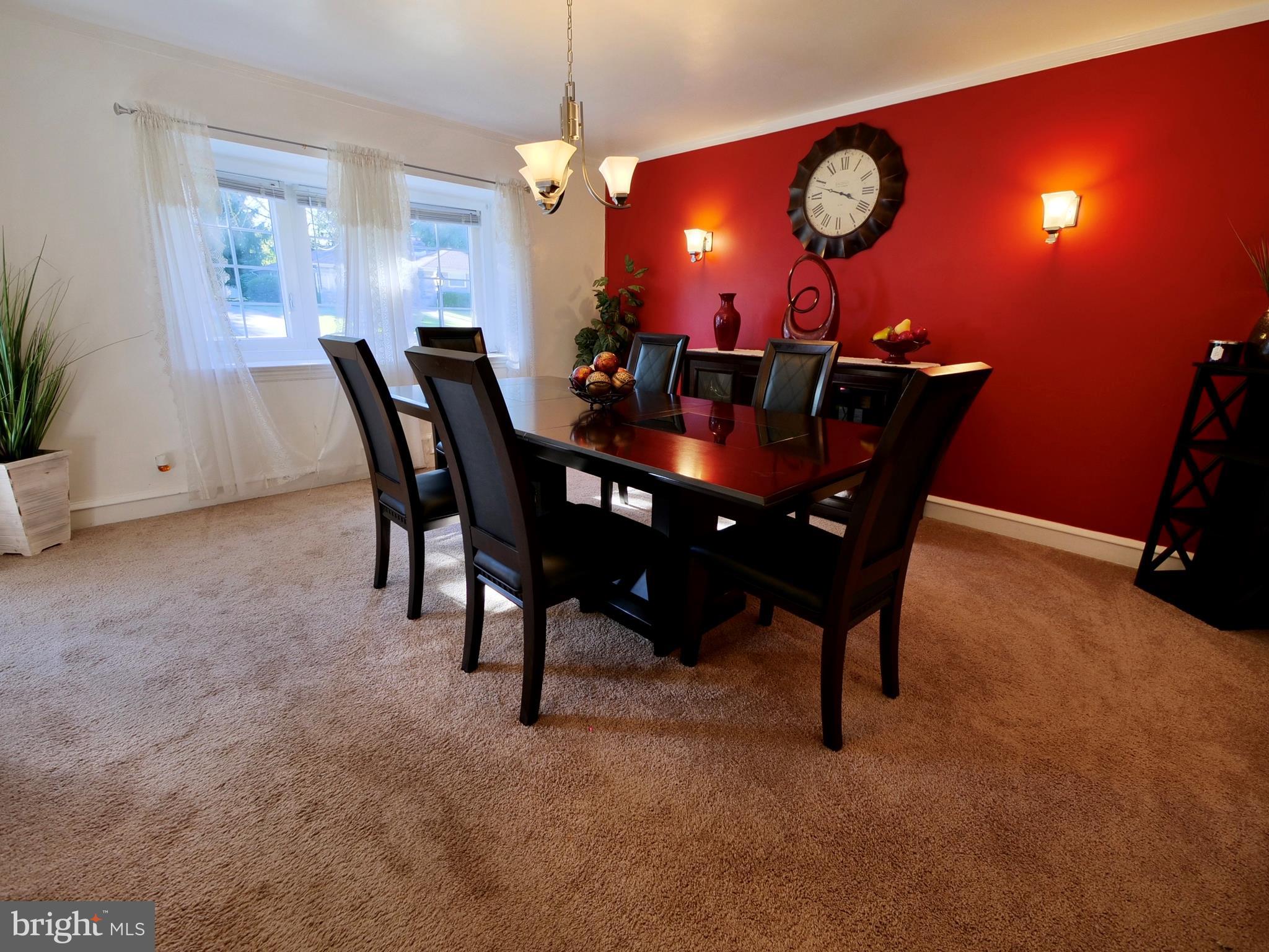 7 Arbor Lea Road Lansdowne, PA 19050 - Photo 10 of 32 DINING ROOM