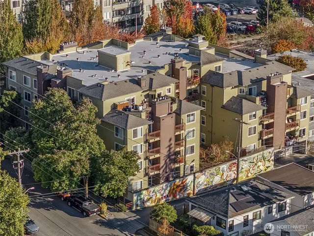$425,000 | 8745 Greenwood Avenue North, Unit 311, Seattle, WA 98103