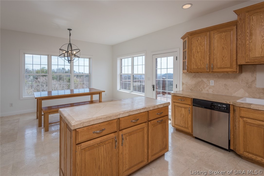 1011 Canyon Road New Albany, IN 47150 - Photo 11 of 85