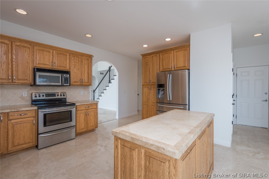 1011 Canyon Road New Albany, IN 47150 - Photo 17 of 85