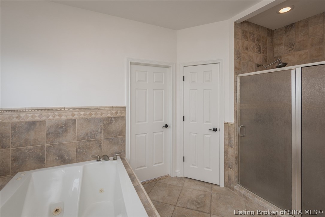 1011 Canyon Road New Albany, IN 47150 - Photo 27 of 85