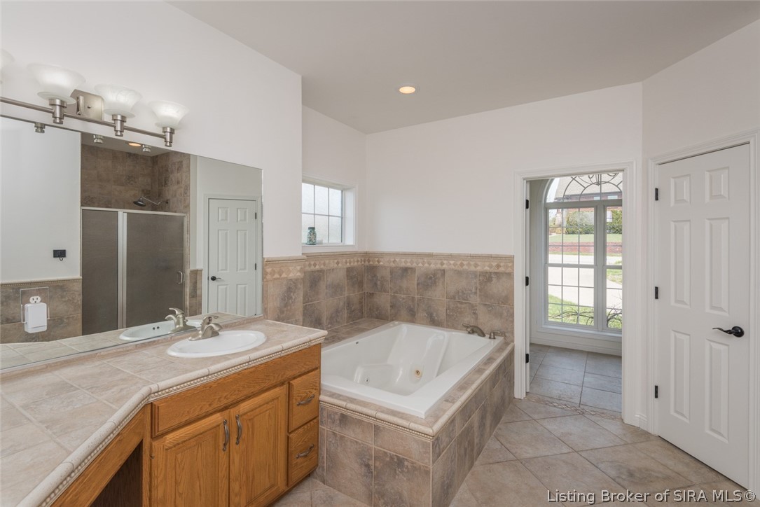 1011 Canyon Road New Albany, IN 47150 - Photo 28 of 85