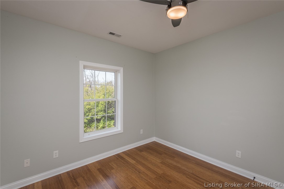 1011 Canyon Road New Albany, IN 47150 - Photo 50 of 85