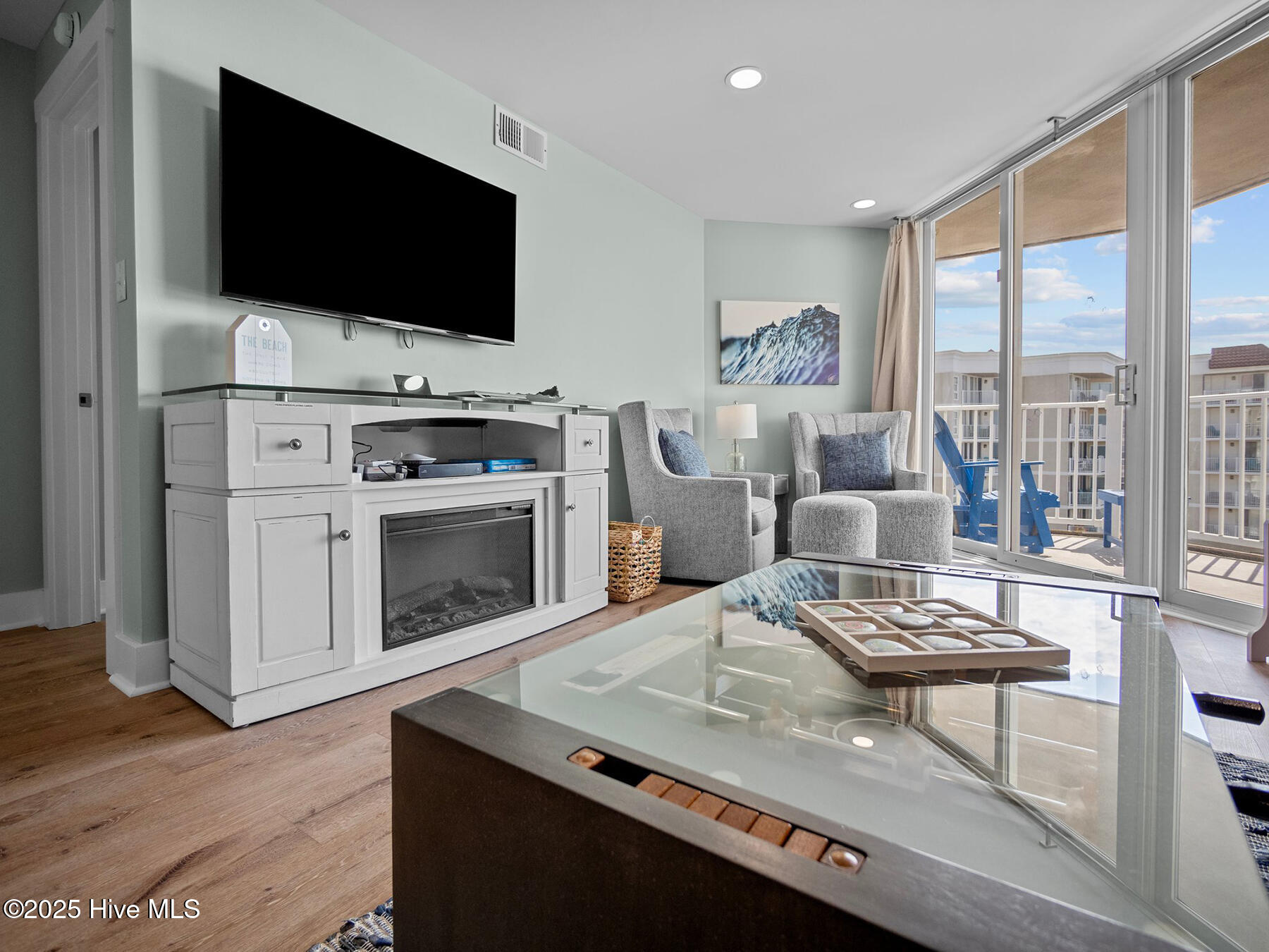 2000 New River Inlet Road, Unit 2512 North Topsail Beach, NC 28460 - Photo 11 of 49 22-web-or-mls-P6077959