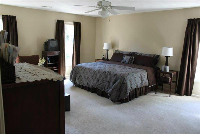 2385 Romar Road Salem, VA 24153 - Photo 16 of 43 21Master Bedroom